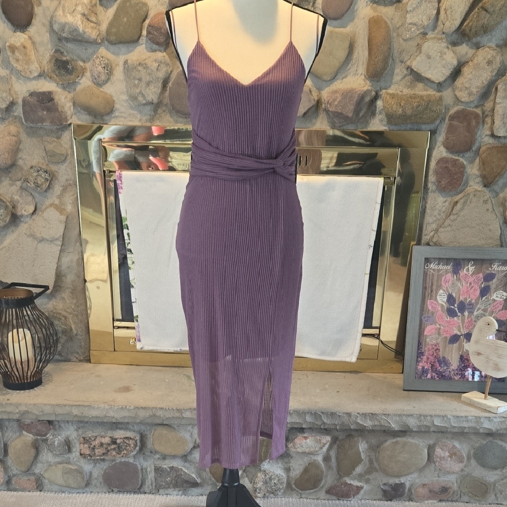 Express Sleeveless Purple Midi Dress